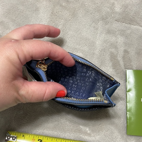 Kate spade ♠️ zip card holder wallet - Picture 3 of 7